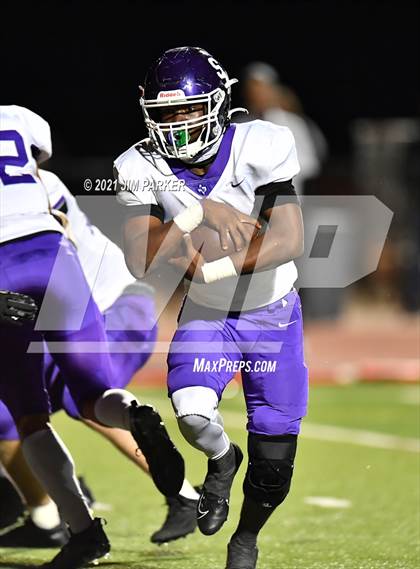 Thumbnail 3 in Vandegrift vs. San Marcos (UIL 6A D2 Bi-District) photogallery.