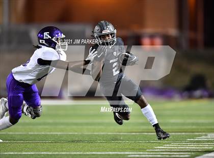 Thumbnail 2 in Vandegrift vs. San Marcos (UIL 6A D2 Bi-District) photogallery.