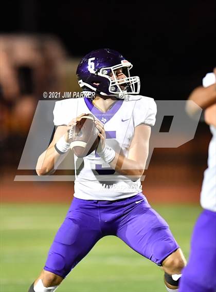 Thumbnail 3 in Vandegrift vs. San Marcos (UIL 6A D2 Bi-District) photogallery.