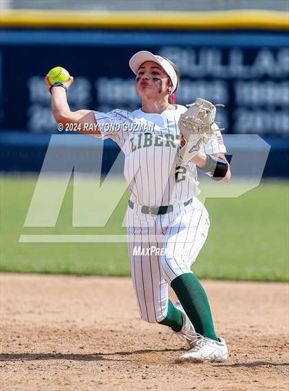 Thumbnail 2 in Stockdale vs. Liberty photogallery.