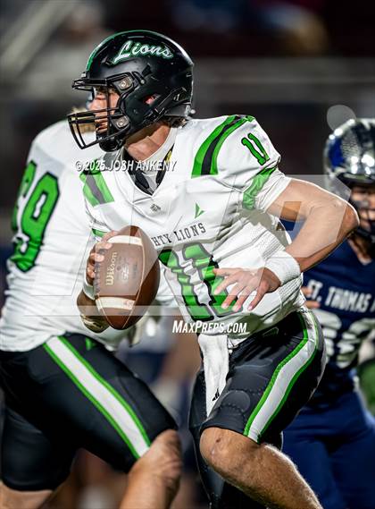 Thumbnail 2 in Lafayette @ St. Thomas More (LHSAA Division I Select Bi-District) photogallery.