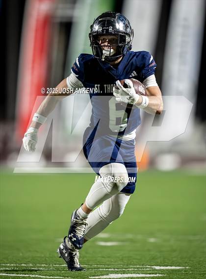 Thumbnail 3 in Lafayette @ St. Thomas More (LHSAA Division I Select Bi-District) photogallery.