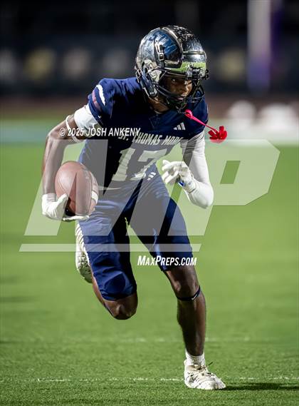 Thumbnail 2 in Lafayette @ St. Thomas More (LHSAA Division I Select Bi-District) photogallery.