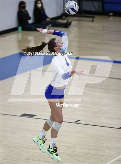 Thumbnail 3 in Monarch @ Broomfield photogallery.