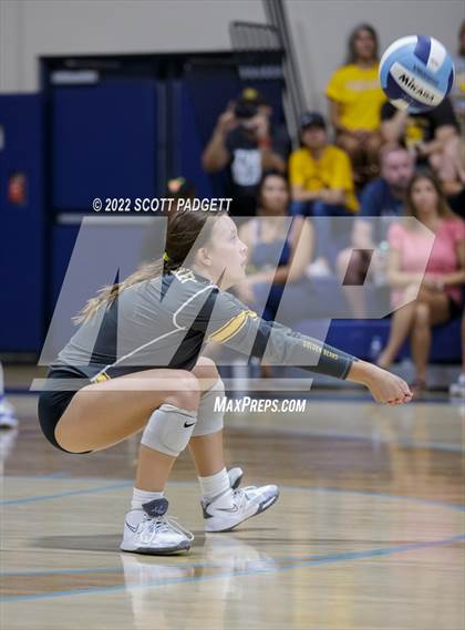 Thumbnail 1 in Temecula Valley @ Linfield Christian photogallery.