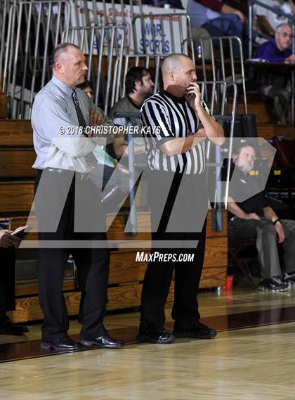 Thumbnail 1 in Carlyle vs Benton (Benton Invitational Tournament) photogallery.