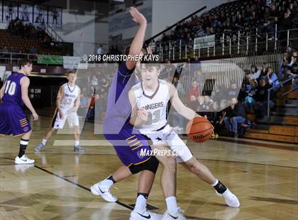 Thumbnail 3 in Carlyle vs Benton (Benton Invitational Tournament) photogallery.