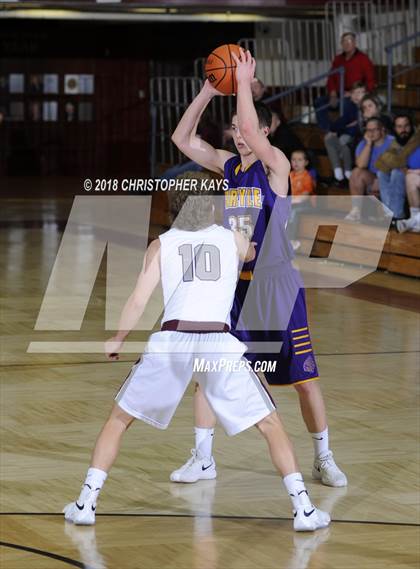 Thumbnail 2 in Carlyle vs Benton (Benton Invitational Tournament) photogallery.