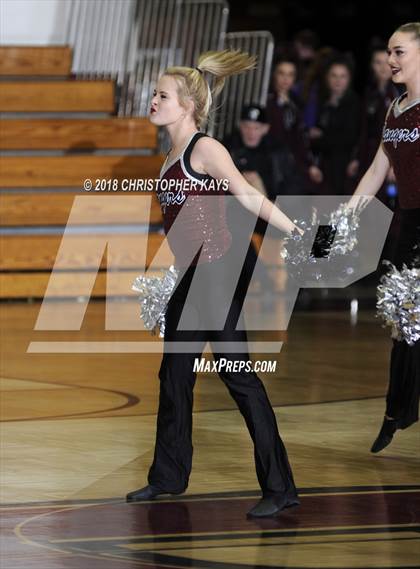 Thumbnail 3 in Carlyle vs Benton (Benton Invitational Tournament) photogallery.