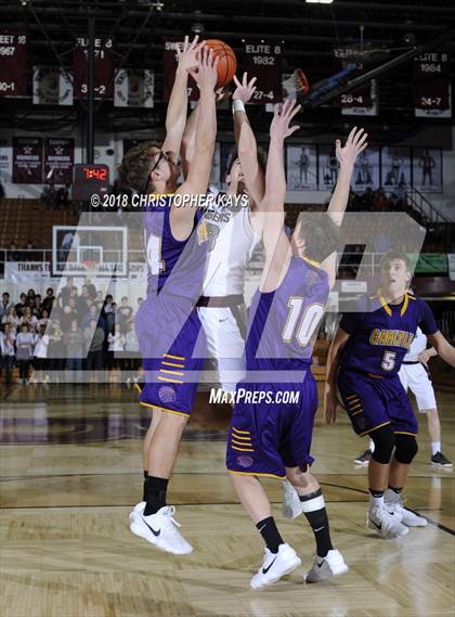 Thumbnail 1 in Carlyle vs Benton (Benton Invitational Tournament) photogallery.
