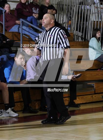 Thumbnail 2 in Carlyle vs Benton (Benton Invitational Tournament) photogallery.
