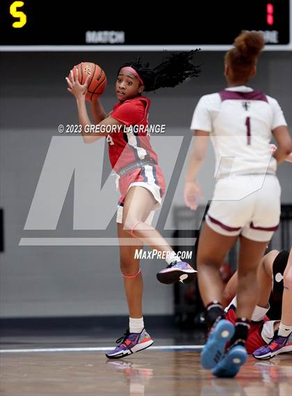 Thumbnail 3 in Northwest vs Mansfield Timberview photogallery.