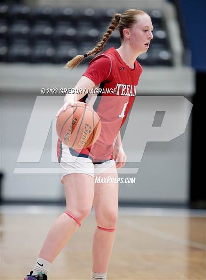 Thumbnail 2 in Northwest vs Mansfield Timberview photogallery.
