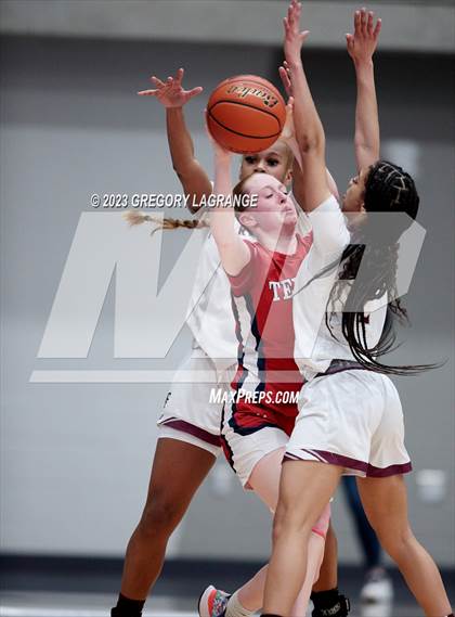 Thumbnail 2 in Northwest vs Mansfield Timberview photogallery.