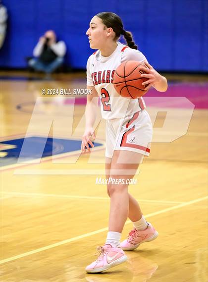 Thumbnail 1 in Ephrata vs Lebanon (PIAA 6A Division 3 Quarterfinal) photogallery.