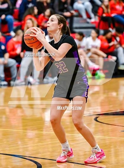 Thumbnail 3 in Ephrata vs Lebanon (PIAA 6A Division 3 Quarterfinal) photogallery.