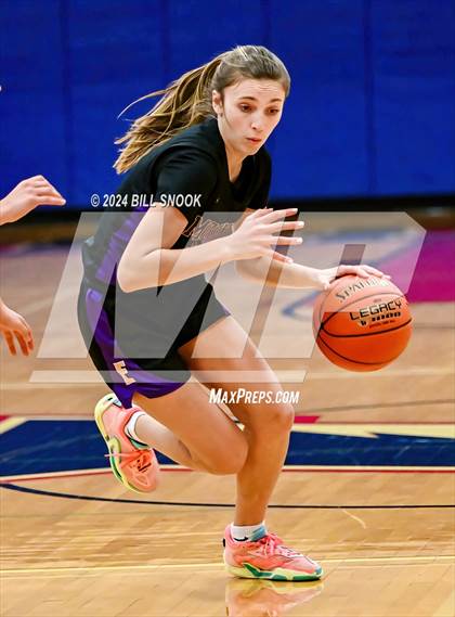 Thumbnail 3 in Ephrata vs Lebanon (PIAA 6A Division 3 Quarterfinal) photogallery.
