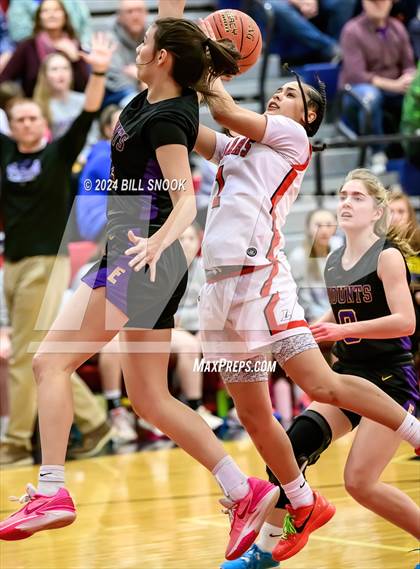 Thumbnail 1 in Ephrata vs Lebanon (PIAA 6A Division 3 Quarterfinal) photogallery.
