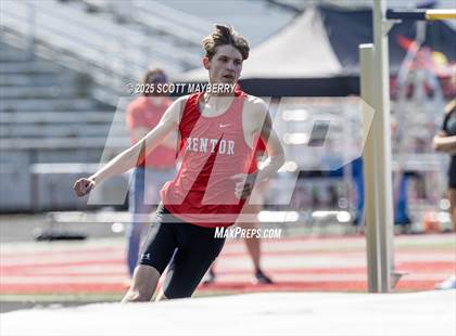 Thumbnail 1 in GCC Track & Field Championships (Day 2) photogallery.