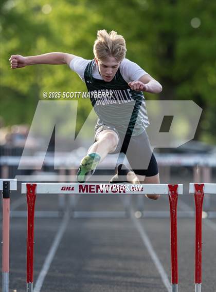 Thumbnail 2 in GCC Track & Field Championships (Day 2) photogallery.