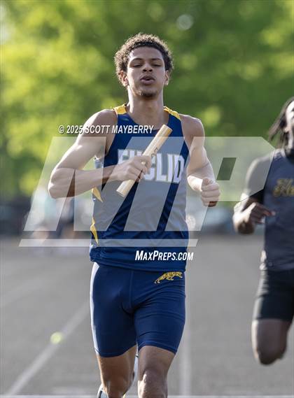 Thumbnail 2 in GCC Track & Field Championships (Day 2) photogallery.