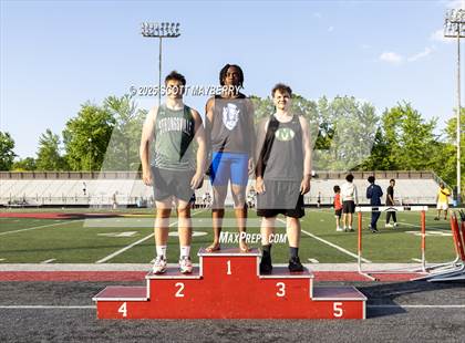 Thumbnail 3 in GCC Track & Field Championships (Day 2) photogallery.