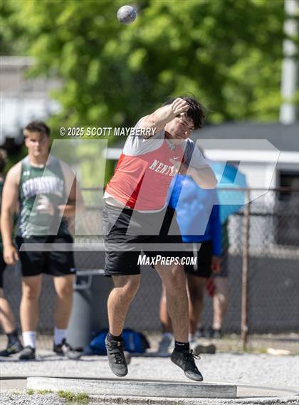 Thumbnail 1 in GCC Track & Field Championships (Day 2) photogallery.