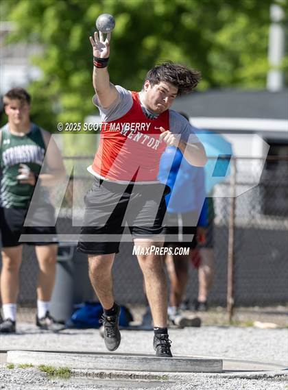 Thumbnail 3 in GCC Track & Field Championships (Day 2) photogallery.