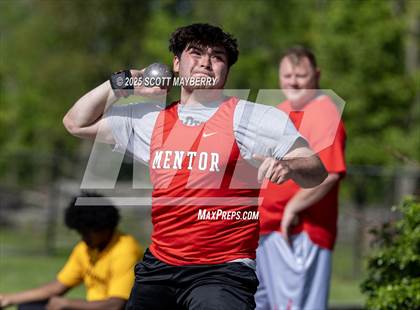 Thumbnail 2 in GCC Track & Field Championships (Day 2) photogallery.