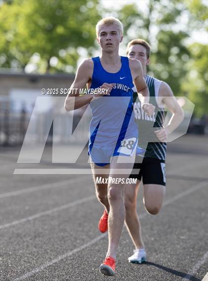 Thumbnail 2 in GCC Track & Field Championships (Day 2) photogallery.