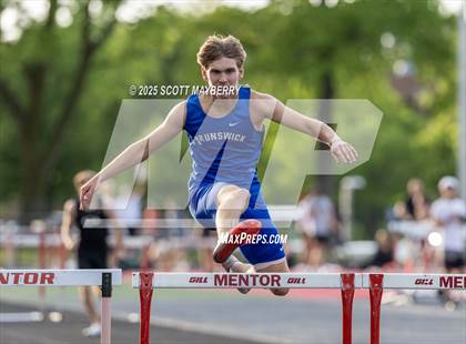 Thumbnail 3 in GCC Track & Field Championships (Day 2) photogallery.