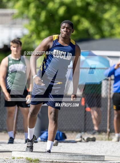 Thumbnail 3 in GCC Track & Field Championships (Day 2) photogallery.