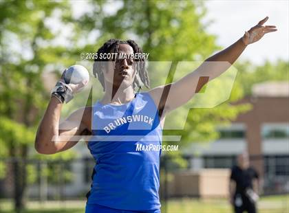 Thumbnail 2 in GCC Track & Field Championships (Day 2) photogallery.