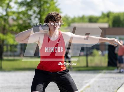 Thumbnail 1 in GCC Track & Field Championships (Day 2) photogallery.