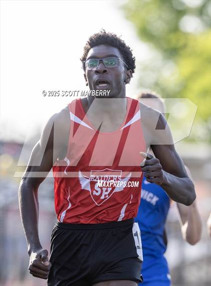 Thumbnail 3 in GCC Track & Field Championships (Day 2) photogallery.