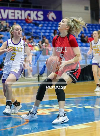 Thumbnail 3 in Argyle vs. Godley (UIL Class 4A Bi-District) photogallery.