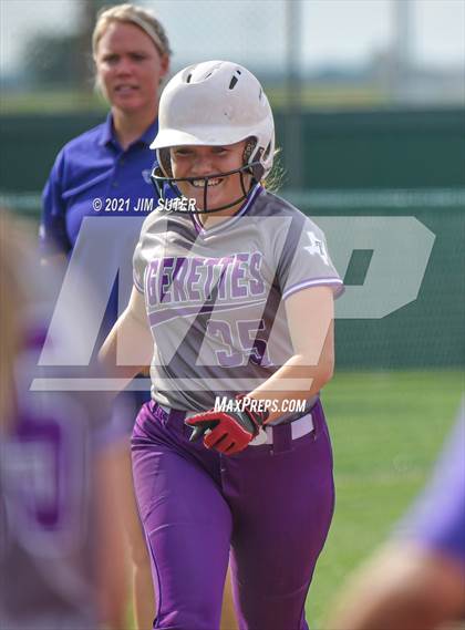 Thumbnail 1 in Weimar vs Thrall (UIL 2A Regional Semifinal Playoff) photogallery.