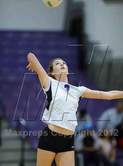 Thumbnail 1 in Bingham @ Riverton photogallery.