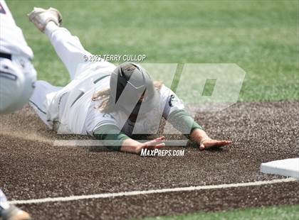 Thumbnail 2 in Green Canyon vs. Crimson Cliffs (UHSAA 4A Bracket Play) photogallery.