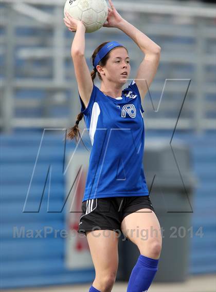 Thumbnail 3 in Westlake vs. Katy Taylor (Georgetown Governor's Cup) photogallery.