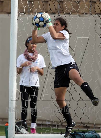 Thumbnail 3 in Westlake vs. Katy Taylor (Georgetown Governor's Cup) photogallery.