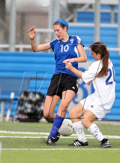 Thumbnail 3 in Westlake vs. Katy Taylor (Georgetown Governor's Cup) photogallery.