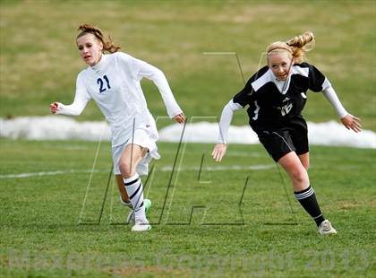 Thumbnail 3 in Pomona @ Ralston Valley photogallery.