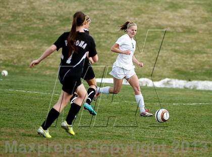 Thumbnail 1 in Pomona @ Ralston Valley photogallery.