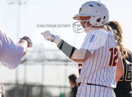 Thumbnail 3 in Alvord @ Collinsville photogallery.