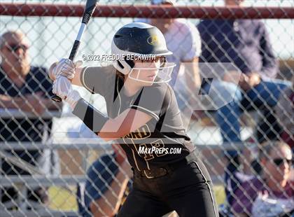 Thumbnail 3 in Alvord @ Collinsville photogallery.
