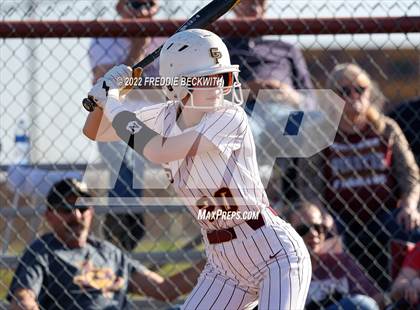Thumbnail 2 in Alvord @ Collinsville photogallery.