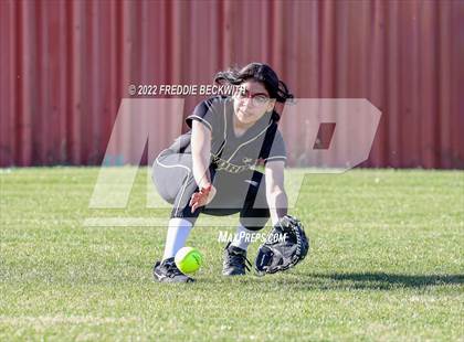 Thumbnail 1 in Alvord @ Collinsville photogallery.