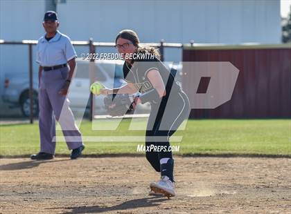 Thumbnail 2 in Alvord @ Collinsville photogallery.