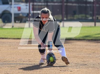 Thumbnail 3 in Alvord @ Collinsville photogallery.